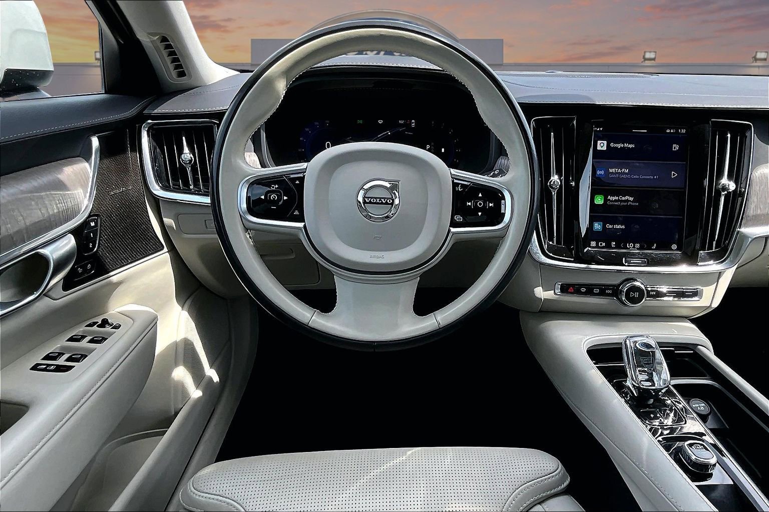 Used 2023 Volvo V90 B6 Cross Country Ultimate AWD/4WD image 5