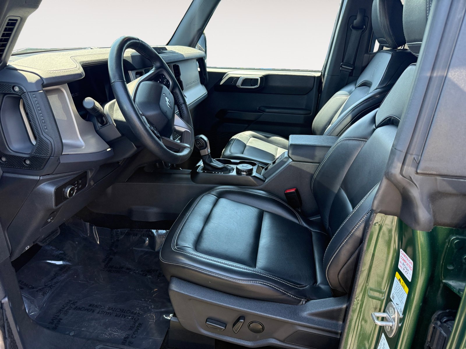 Certified 2025 Ford Bronco Outer Banks AWD/4WD image 10