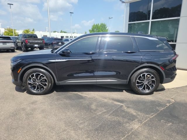 Certified 2024 Lincoln Nautilus Premier w/ Equipment Group 102A AWD/4WD image 3