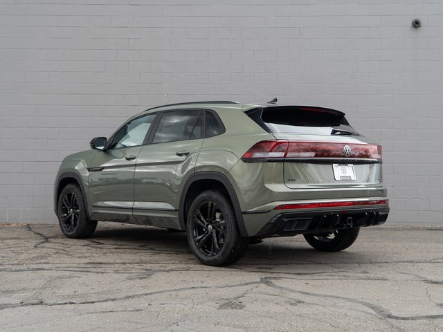 New 2026 Volkswagen Atlas Cross Sport SEL R-Line image 4