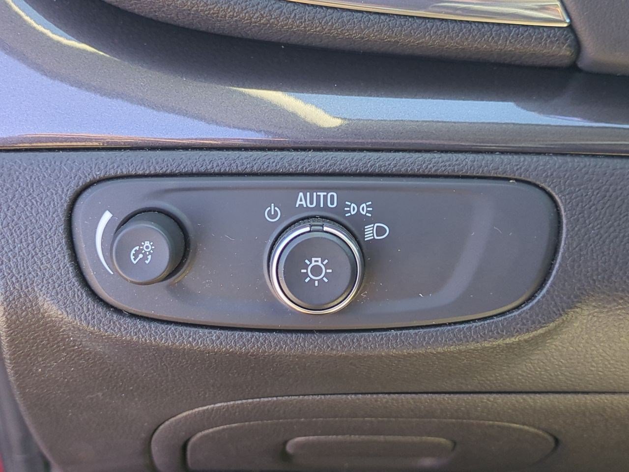 Used 2019 Buick Encore Preferred FWD image 18