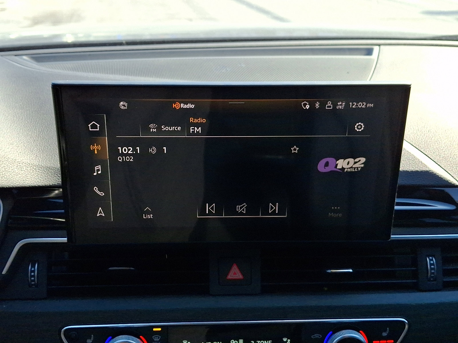 Used 2021 Audi A4 2.0T Premium Plus w/ Premium Plus Package image 17