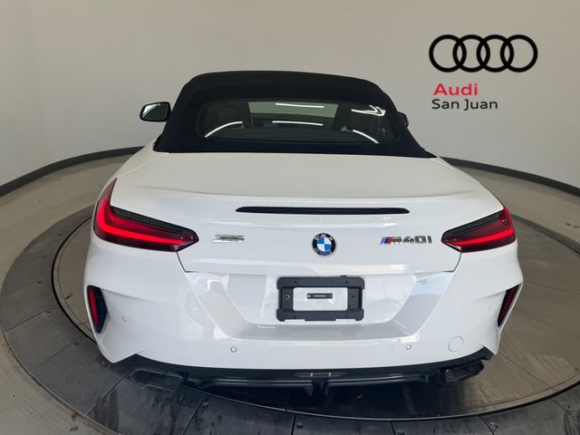 Used 2025 BMW Z4 M40i w/ Premium Package RWD image 34