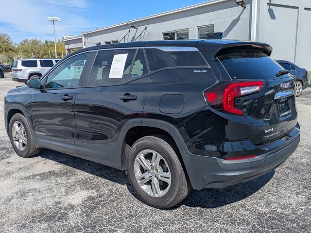 Used 2024 GMC Terrain SLE image 7