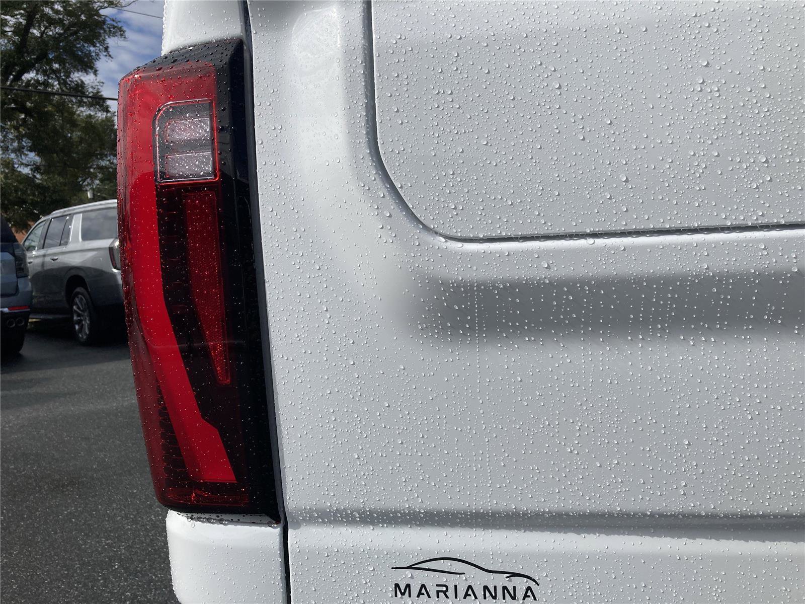 New 2026 GMC Sierra 2500 SLT w/ SLT Premium Package AWD/4WD image 11