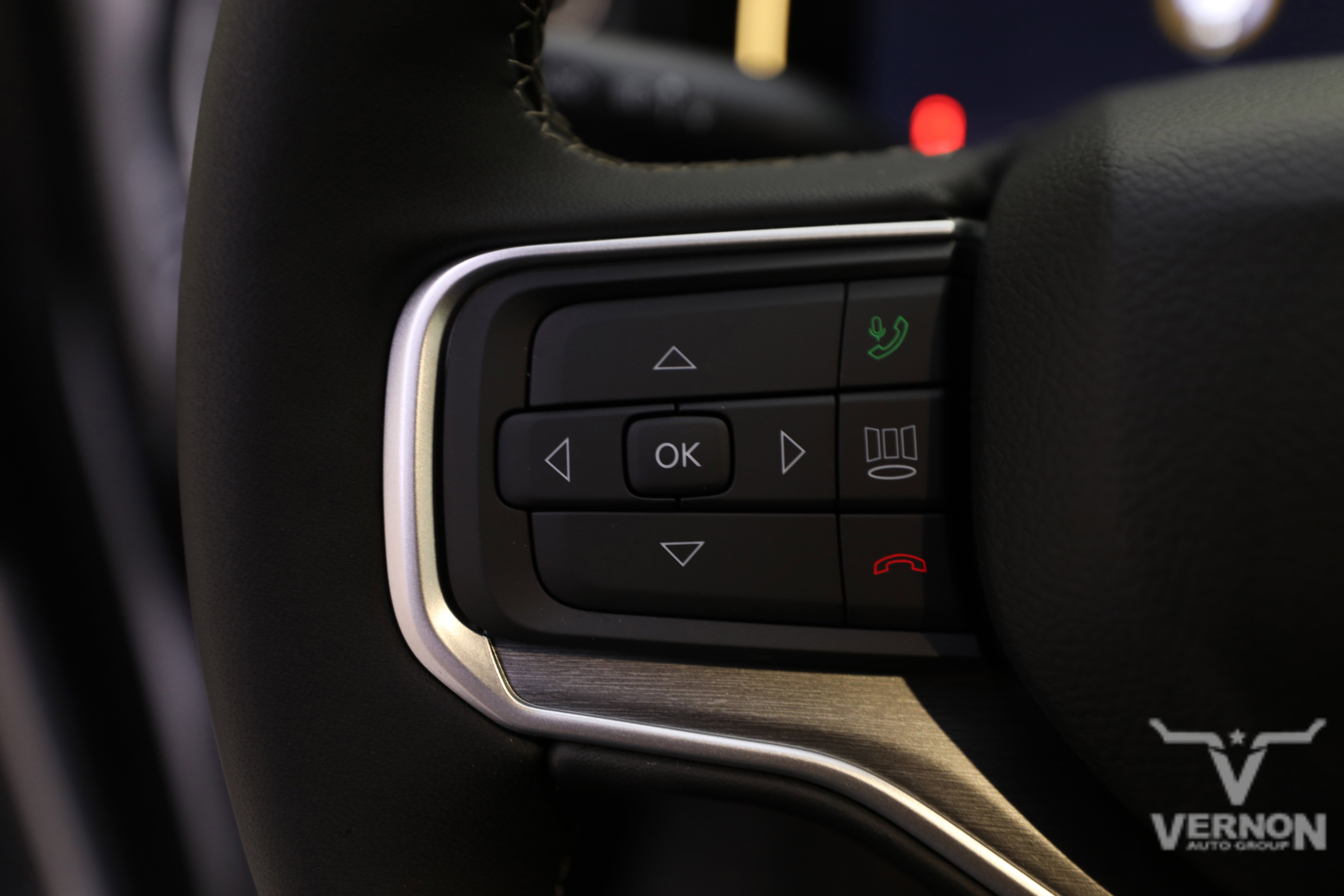 New 2025 Jeep Wagoneer Base 4x4 w/ Convenience Group I image 24