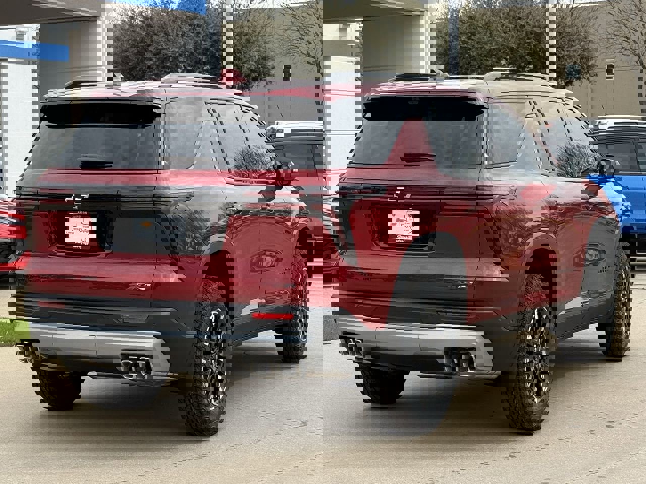 New 2026 Chevrolet Traverse Z71 w/ Enhanced Driving Package image 4