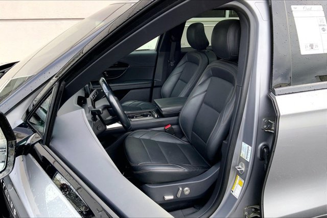 Used 2024 Lincoln Nautilus Premier w/ Equipment Group 102A AWD/4WD image 25