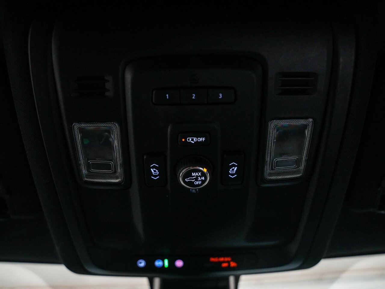 Used 2022 Chevrolet Tahoe RST w/ Luxury Package AWD/4WD image 31