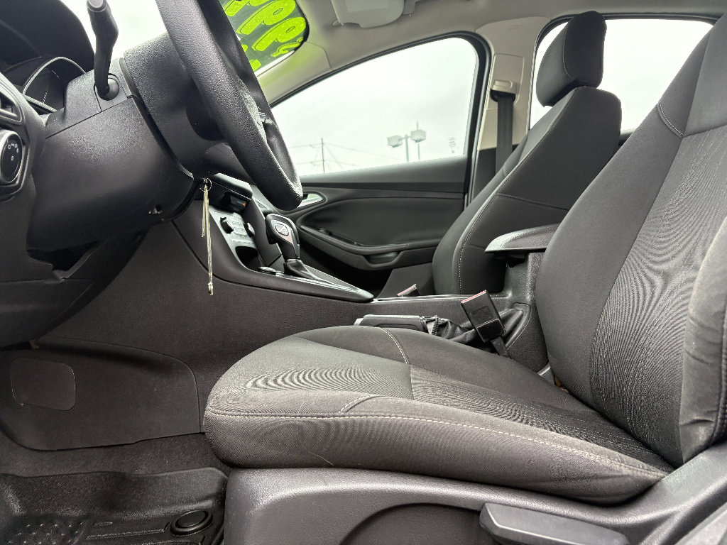 Used 2016 Ford Focus SE image 14