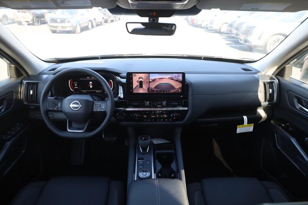 New 2026 Nissan Pathfinder SL AWD/4WD image 7