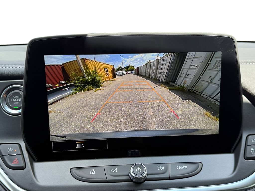 New 2026 Chevrolet Blazer LT w/ Convenience Package FWD image 15