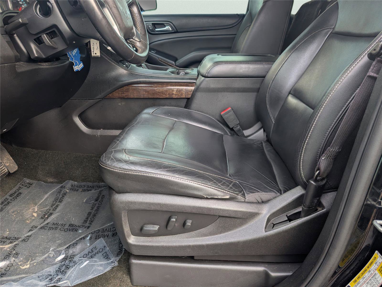 Used 2017 Chevrolet Tahoe LT image 13