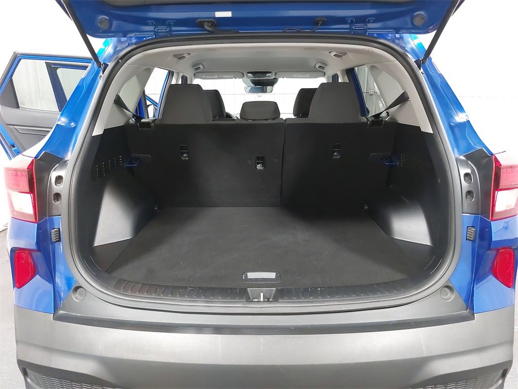 Used 2023 Kia Seltos LX image 12