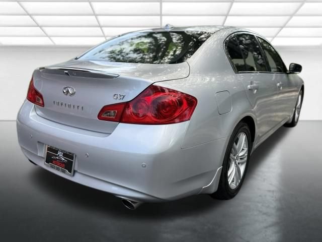 Used 2013 INFINITI G37 Journey w/ Premium Pkg RWD image 6