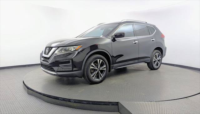 Used 2020 Nissan Rogue SV w/ Premium Package AWD/4WD image 2