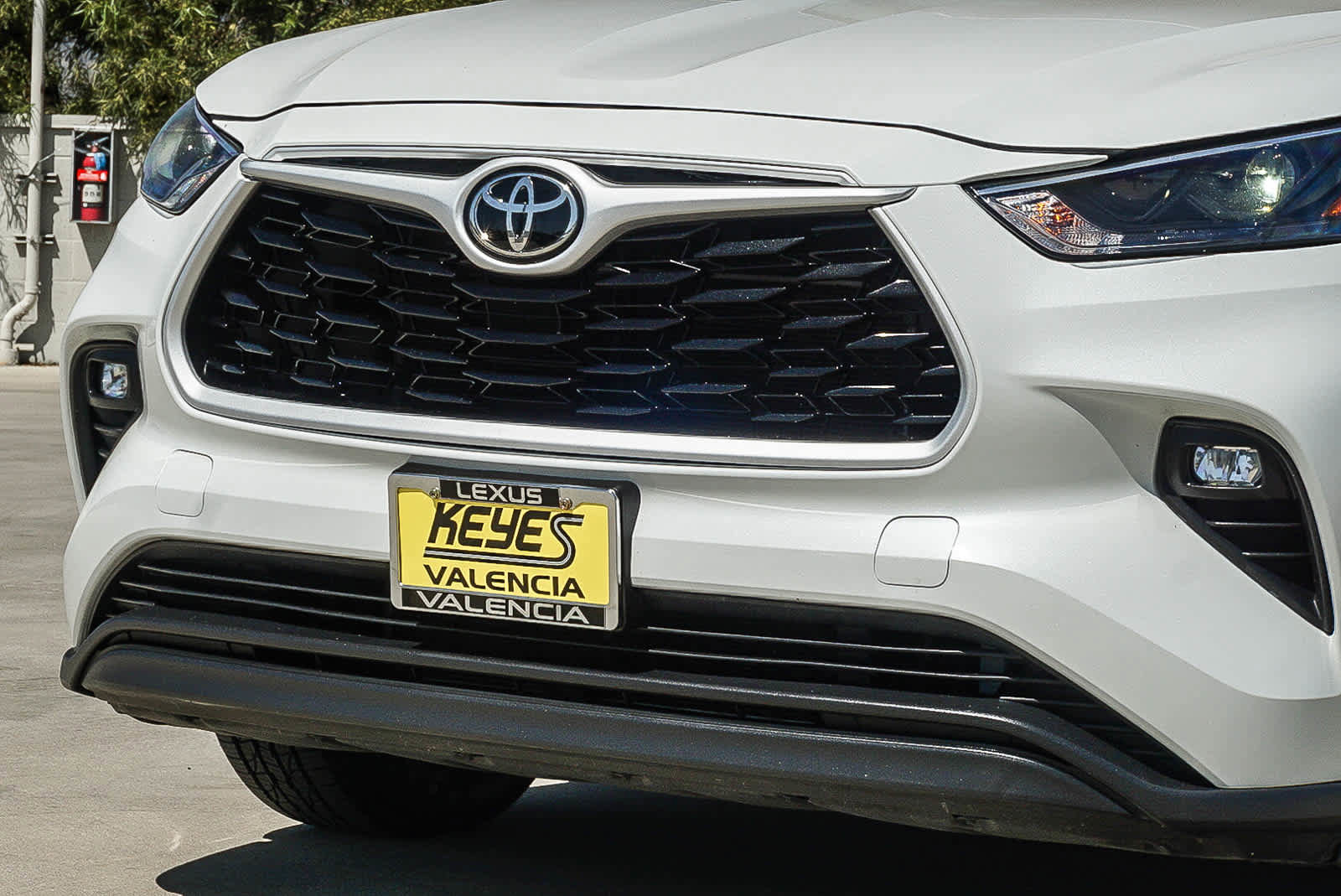 Used 2023 Toyota Highlander XLE FWD image 8