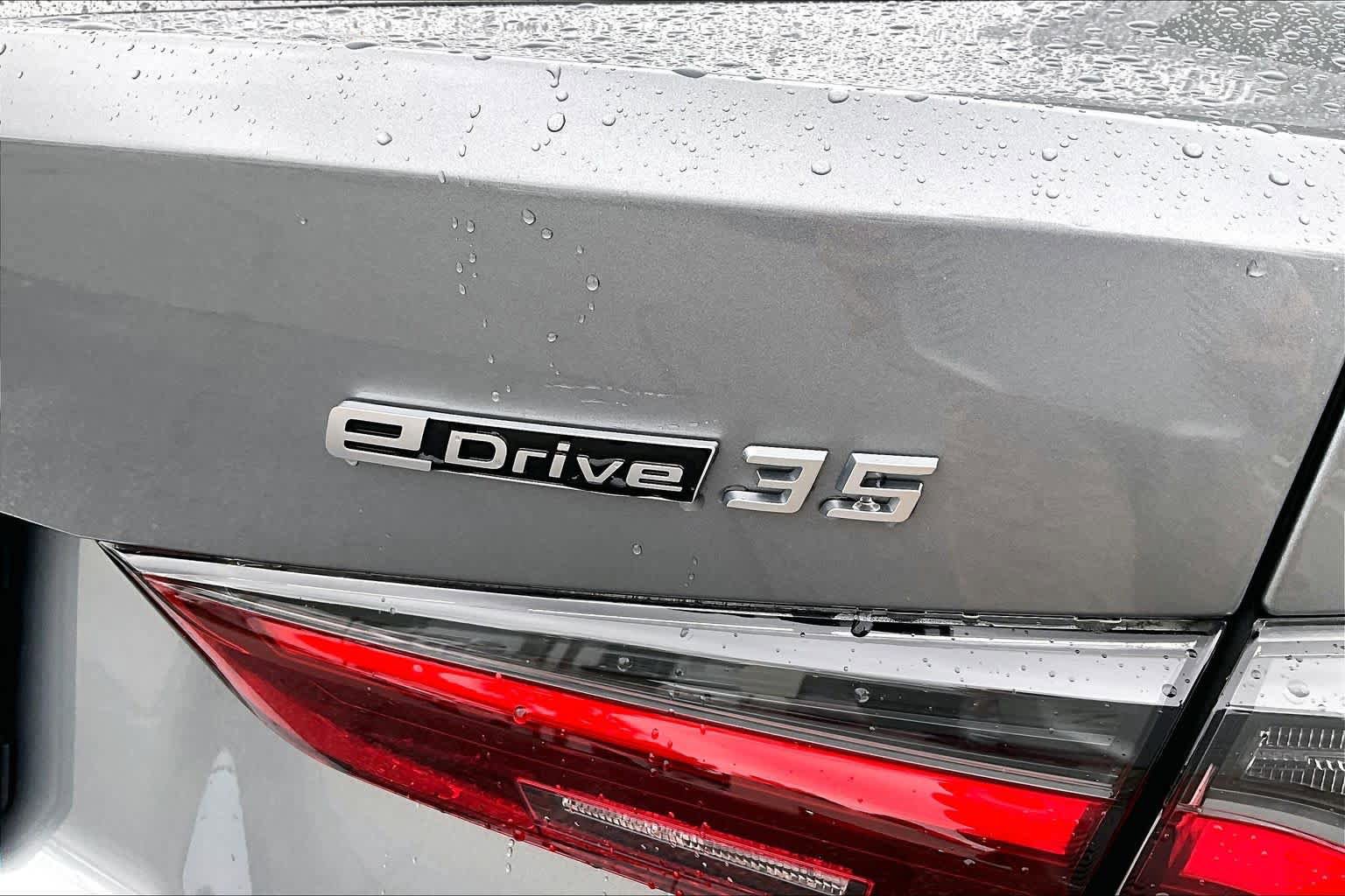 Certified 2023 BMW i4 eDrive35 w/ Premium Package RWD image 9
