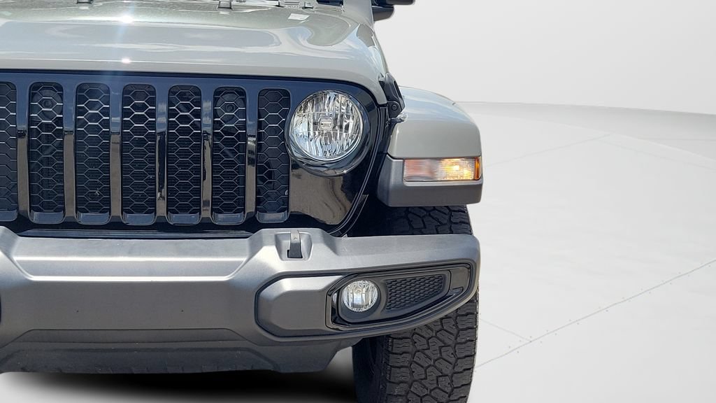 Used 2022 Jeep Gladiator Sport AWD/4WD image 25