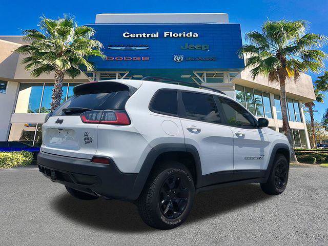 Certified 2022 Jeep Cherokee Latitude w/ Sun & Sound Group AWD/4WD image 5