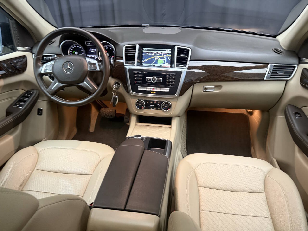 Used 2013 Mercedes-Benz ML 350 4MATIC image 24