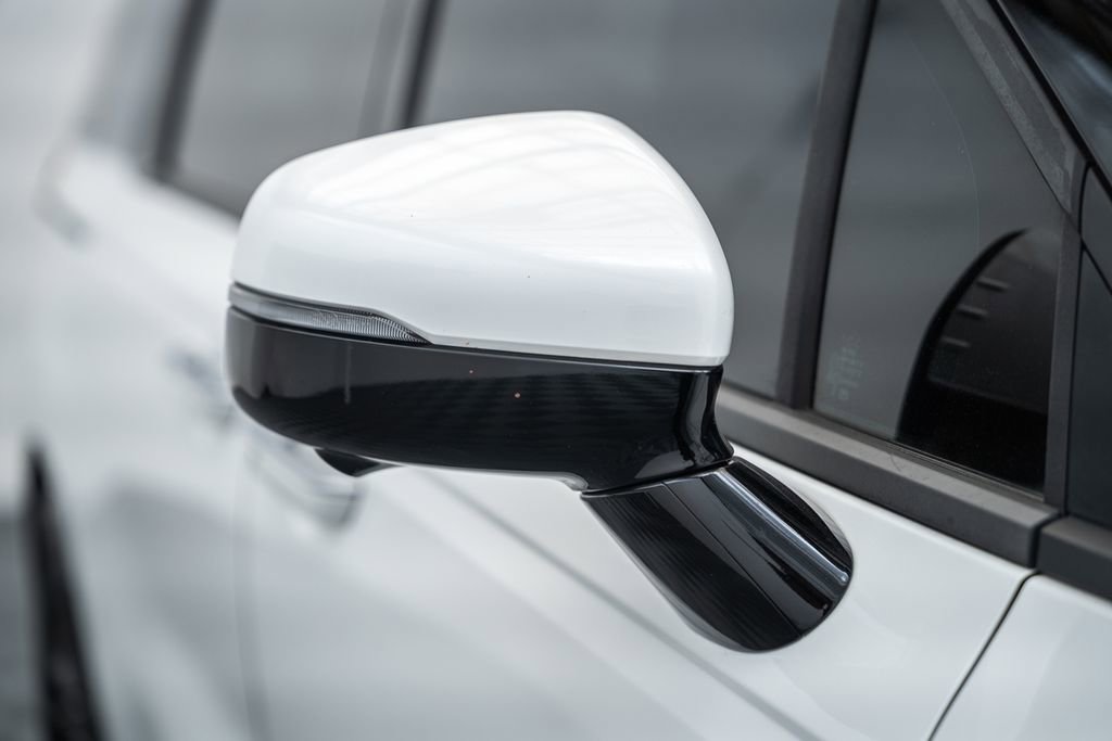 Used 2024 Kia Carnival SX Prestige FWD image 17