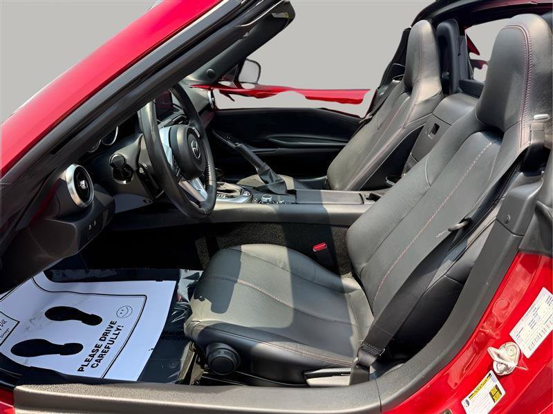 Used 2019 MAZDA MX-5 Miata RF Grand Touring RWD image 20