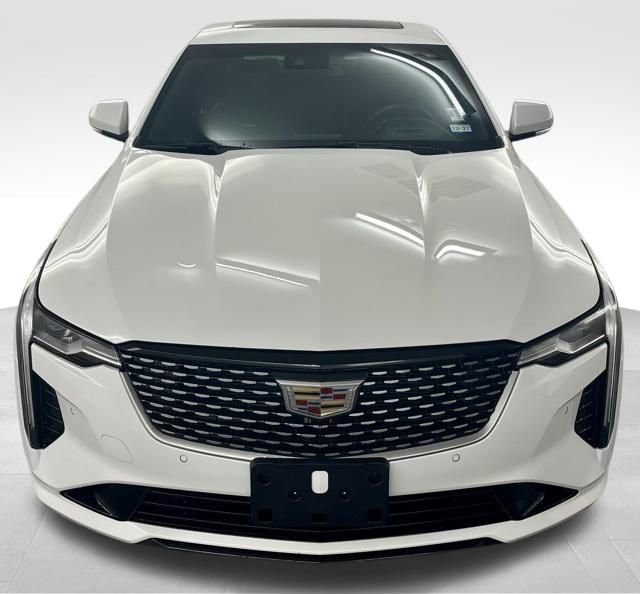 Used 2026 Cadillac CT4 Premium Luxury RWD image 3