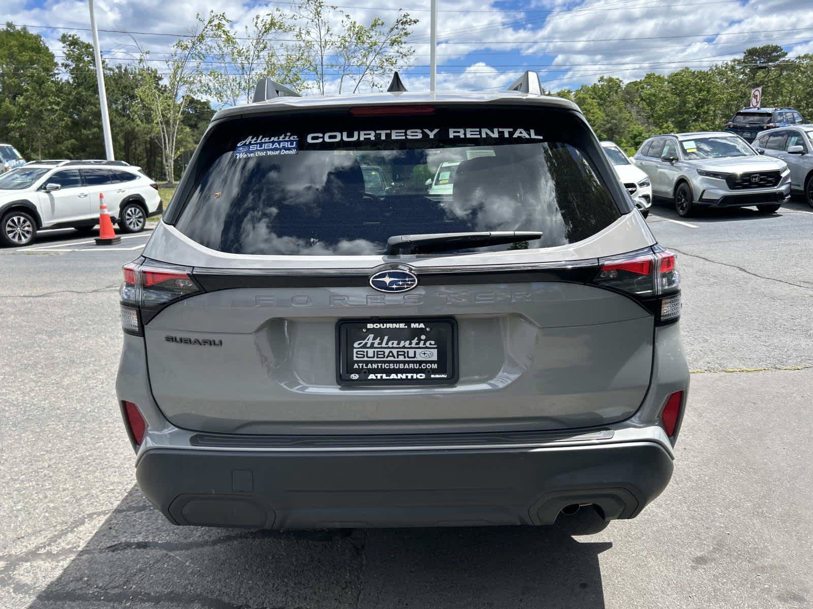 Used 2026 Subaru Forester Premium AWD/4WD image 4