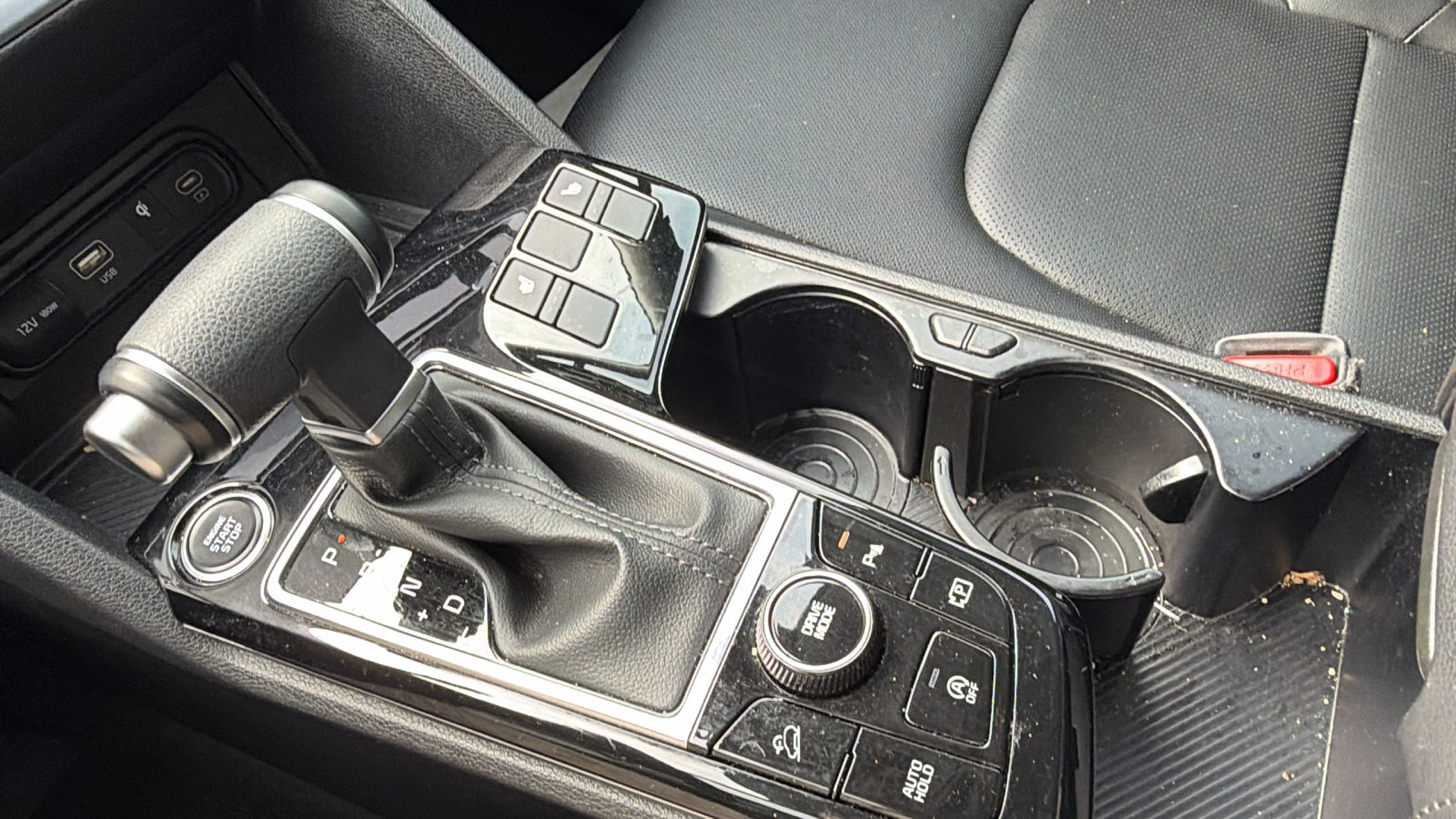 Used 2025 Kia Sportage EX w/ Premium Package FWD image 31