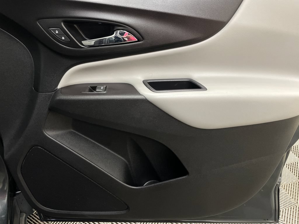 Certified 2021 Chevrolet Equinox LS FWD image 36
