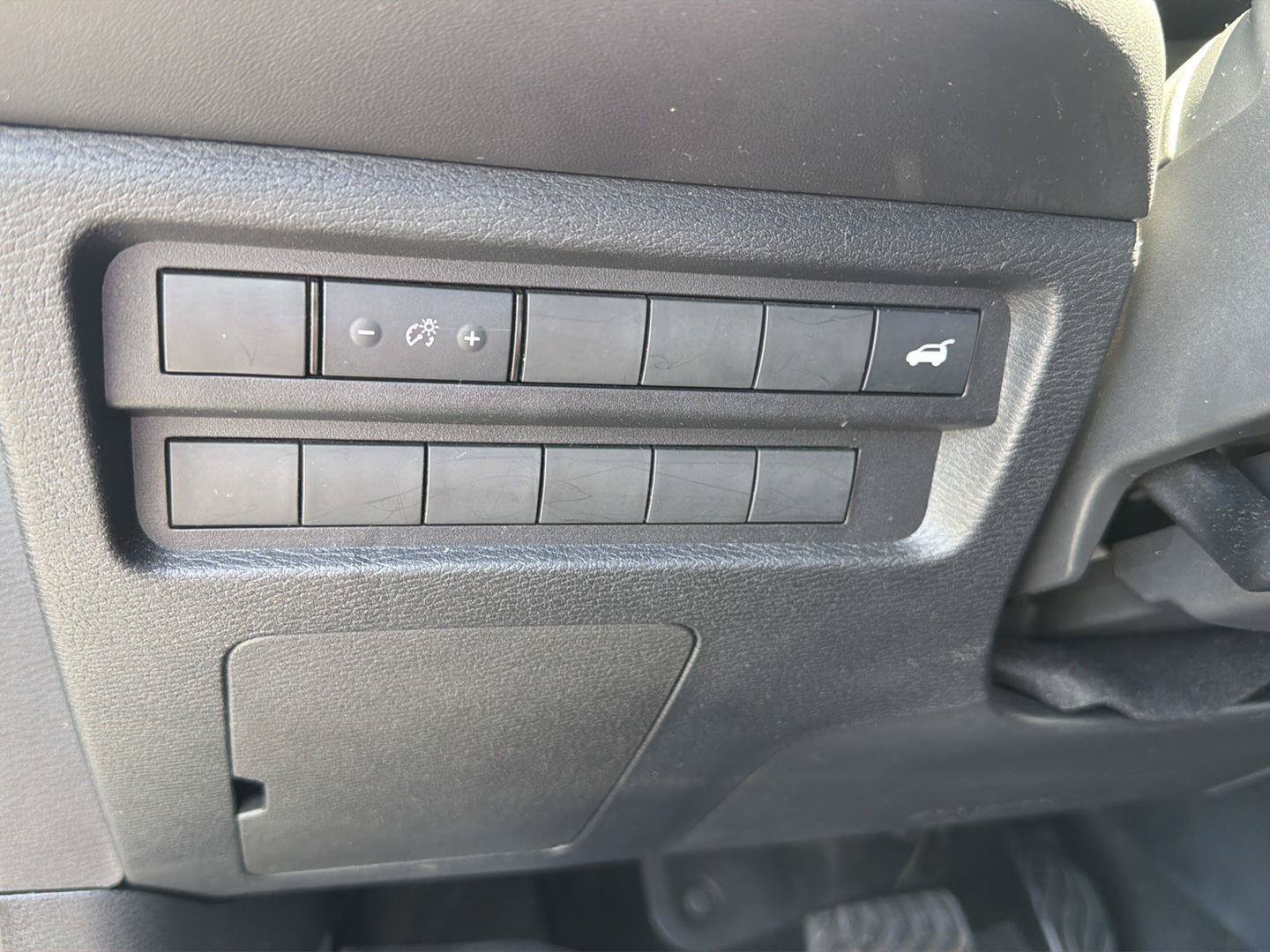 Used 2024 Mitsubishi Outlander SE FWD image 19