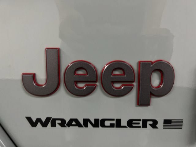 Used 2023 Jeep Wrangler Unlimited Rubicon w/ Xtreme 35 Tire Package AWD/4WD image 30