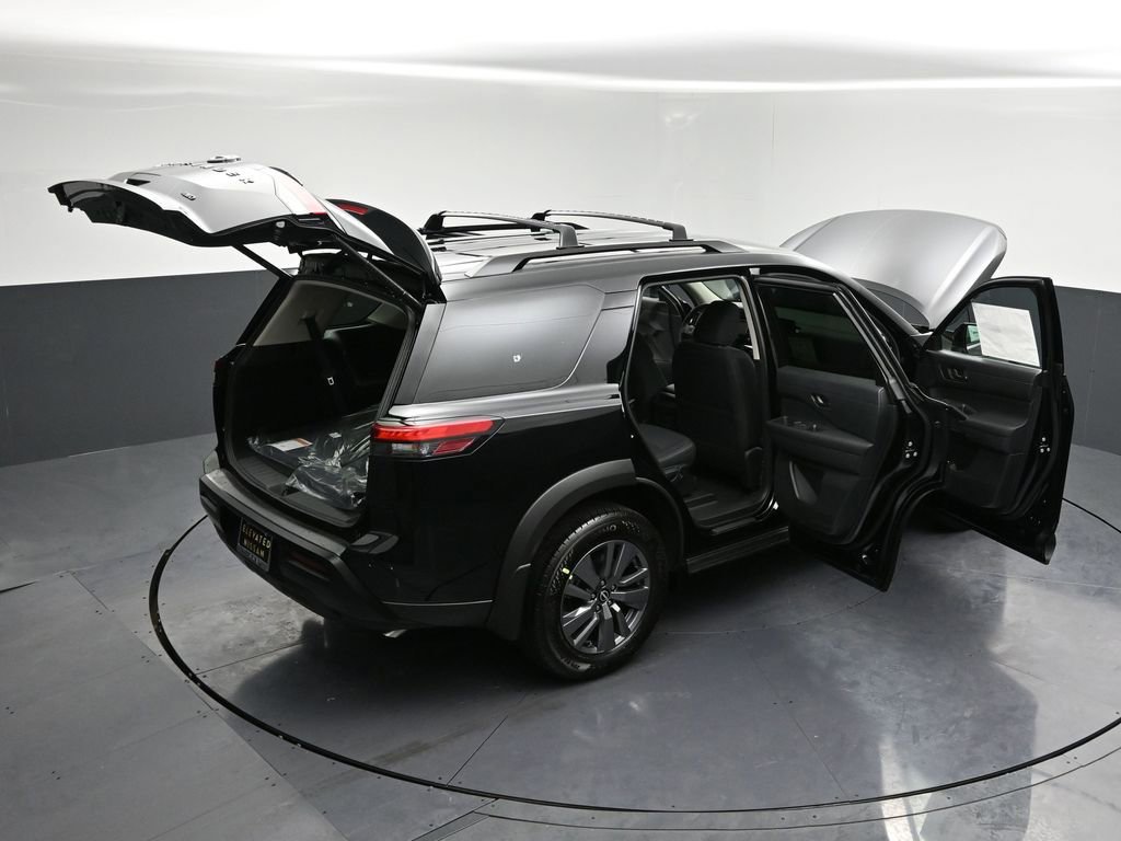 New 2026 Nissan Pathfinder SV image 34