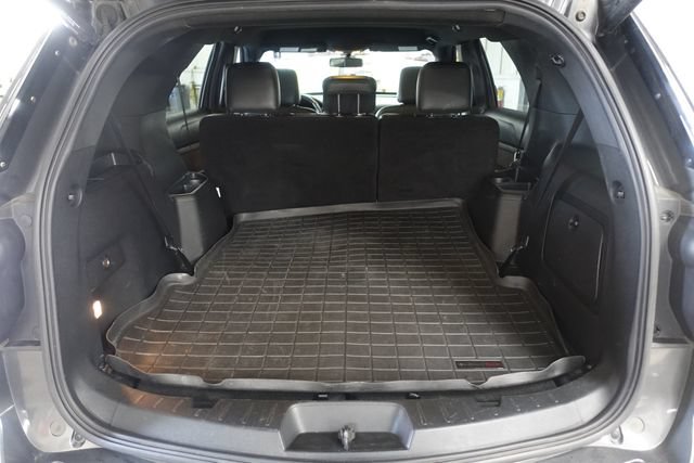Used 2018 Ford Explorer XLT w/ Equipment Group 202A AWD/4WD image 22