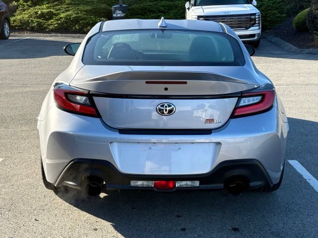 Used 2025 Toyota GR86 Premium w/ Performance Package RWD image 4