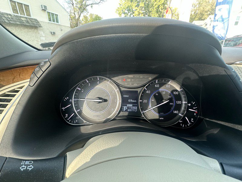 Used 2012 INFINITI QX56 4WD w/ Theater Pkg image 10