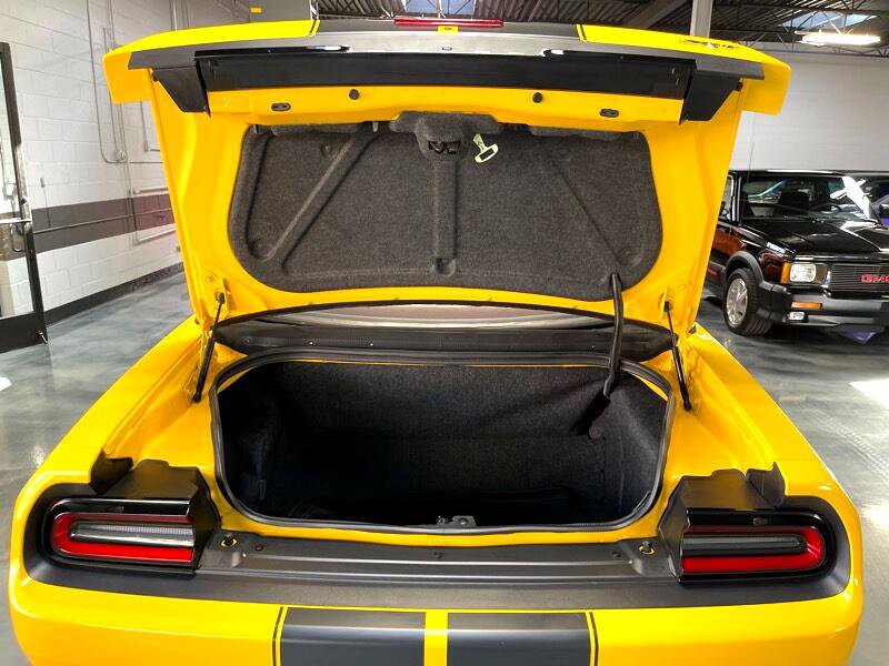 Used 2017 Dodge Challenger SRT w/ Technology Group image 45