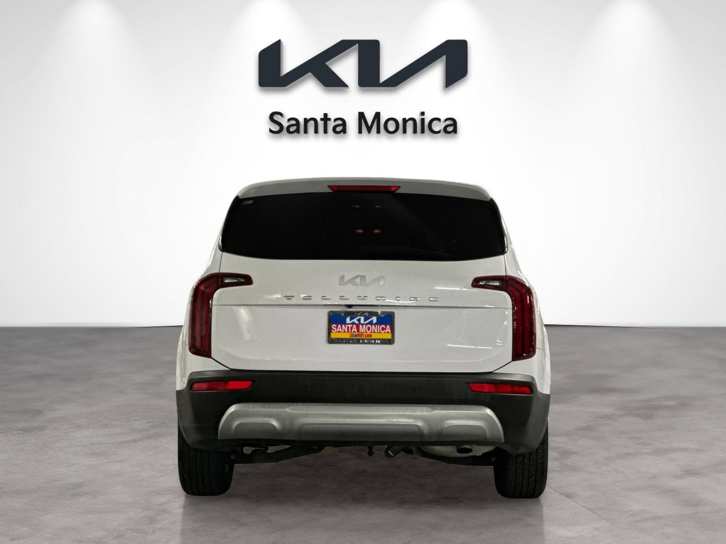 Certified 2022 Kia Telluride LX image 4