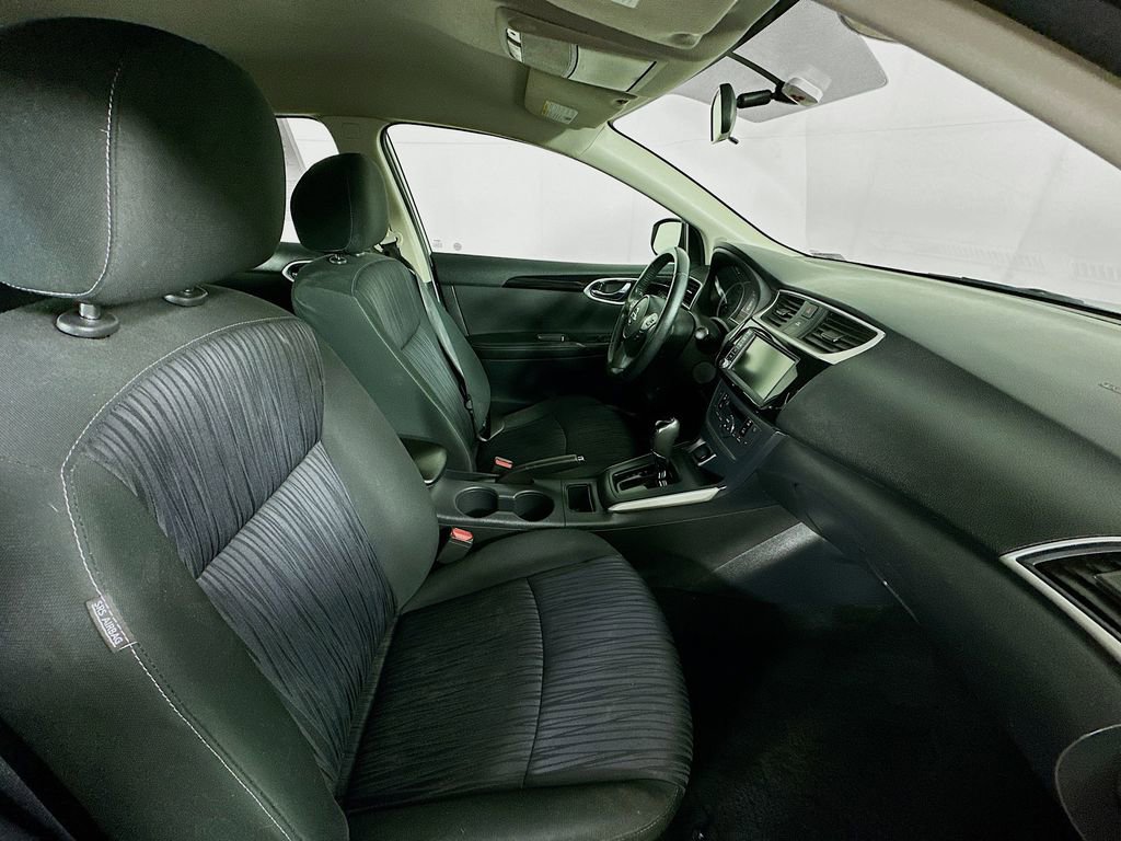 Used 2019 Nissan Sentra SV FWD image 33