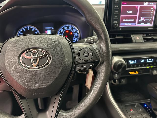 Certified 2020 Toyota RAV4 LE w/ All Weather Liner Package AWD/4WD image 22