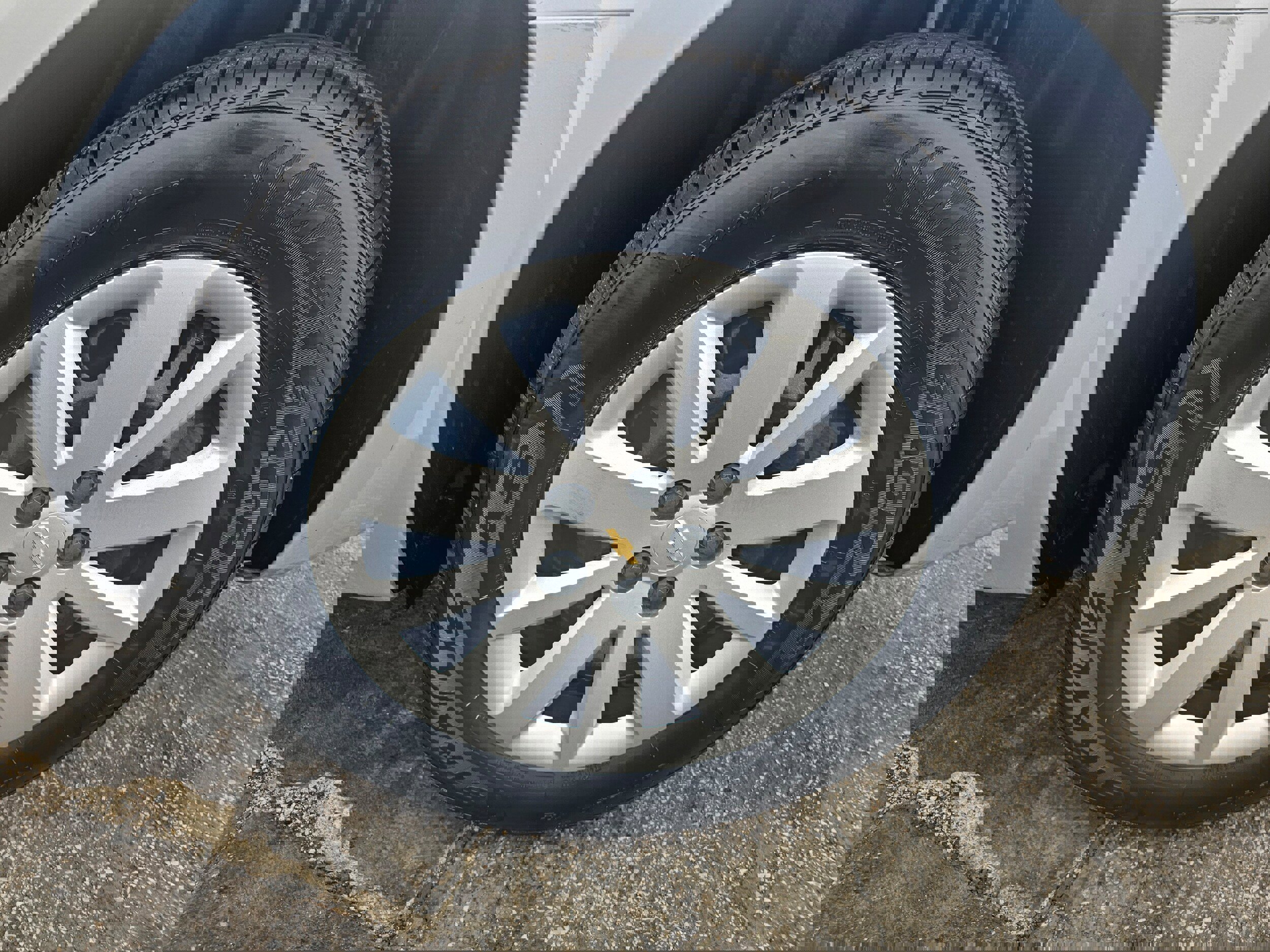 Used 2012 Chevrolet Cruze LS w/ Connectivity Package image 9