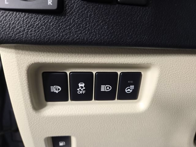 Used 2023 Lexus GX 460 Luxury w/ Sport Design Package AWD/4WD image 31