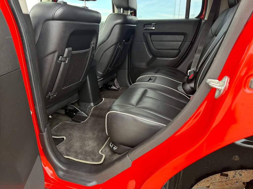 Used 2008 HUMMER H3 Luxury AWD/4WD image 12