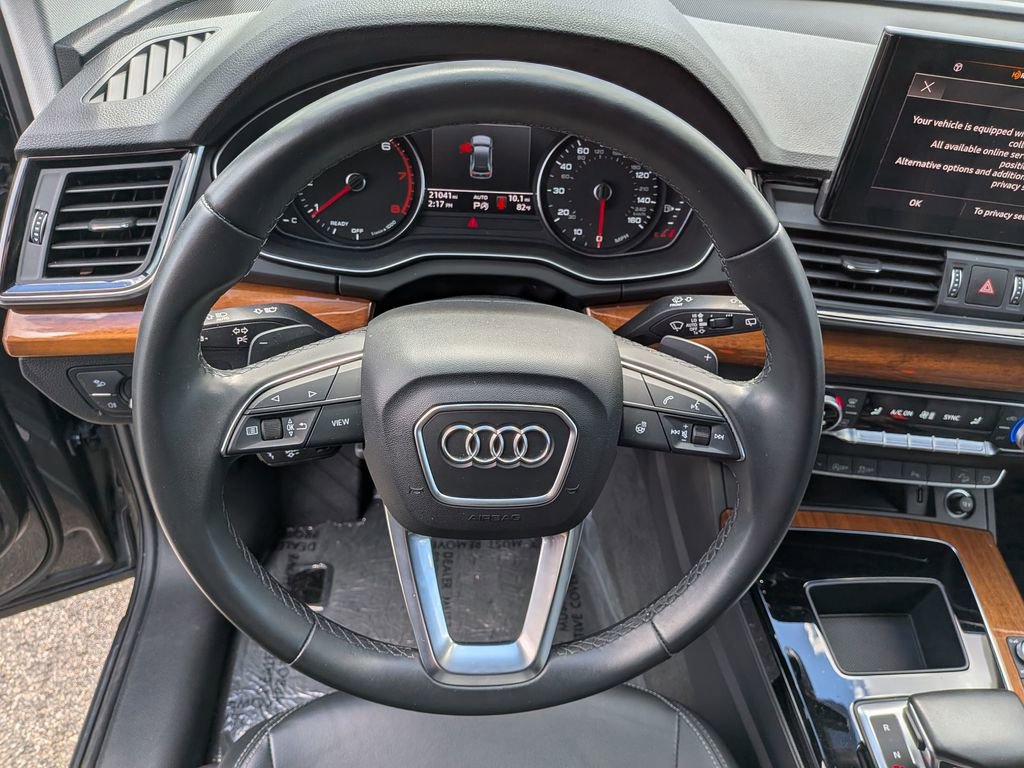 Used 2023 Audi Q5 2.0T Premium w/ Convenience Package AWD/4WD image 16
