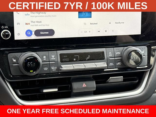 Used 2025 Toyota Grand Highlander AWD image 18
