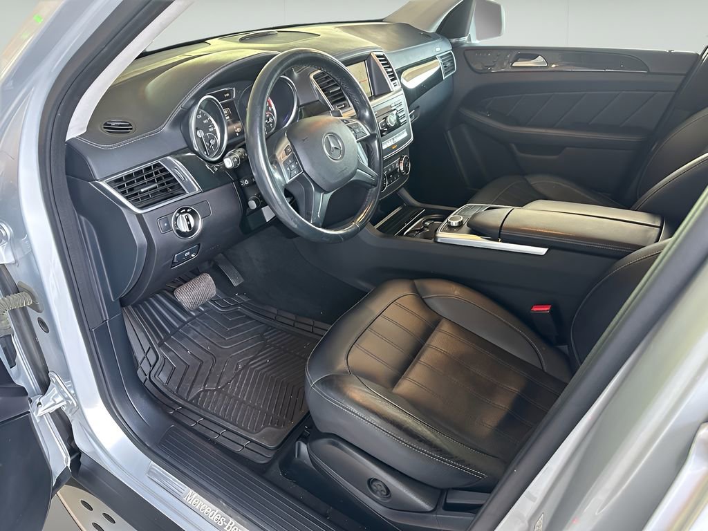 Used 2016 Mercedes-Benz GL 450 4MATIC image 10