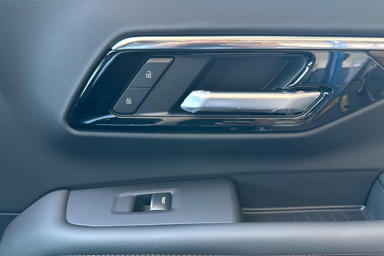 New 2025 Chevrolet Suburban High Country image 21