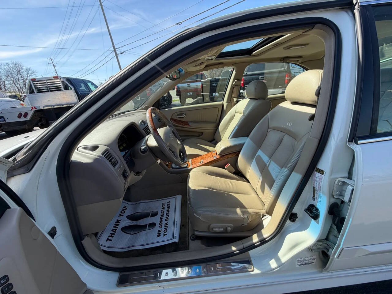 Used 2004 INFINITI I35 FWD image 4