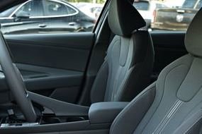 New 2026 Hyundai Elantra Hybrid FWD image 7